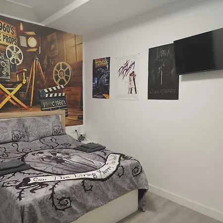 Apartamento Tukasa De Cine Caces